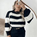 Suéter Feminino de Tricot Preto e Branco